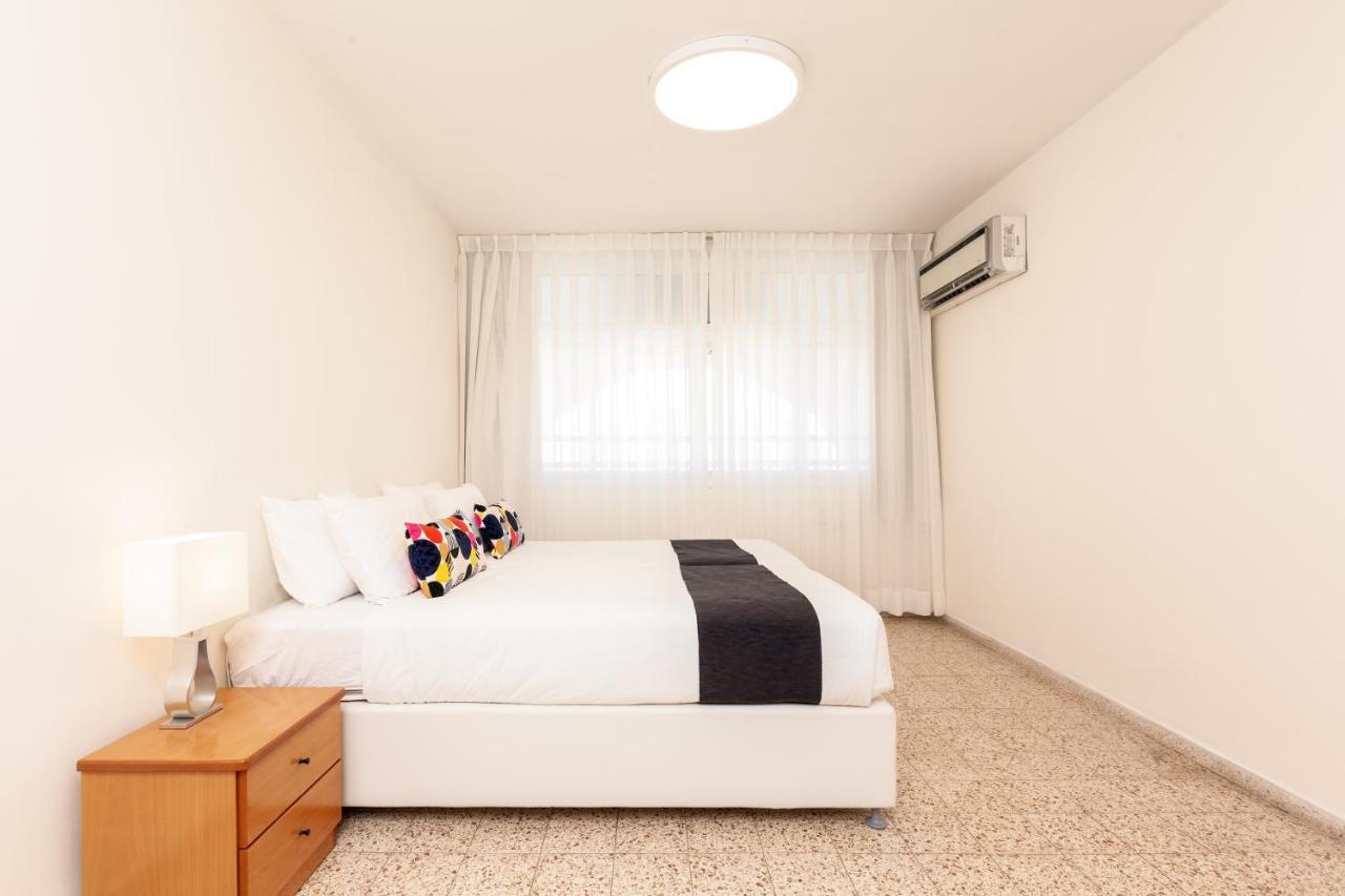 Modern Tlv Aparthotel Tel Aviv Exterior photo